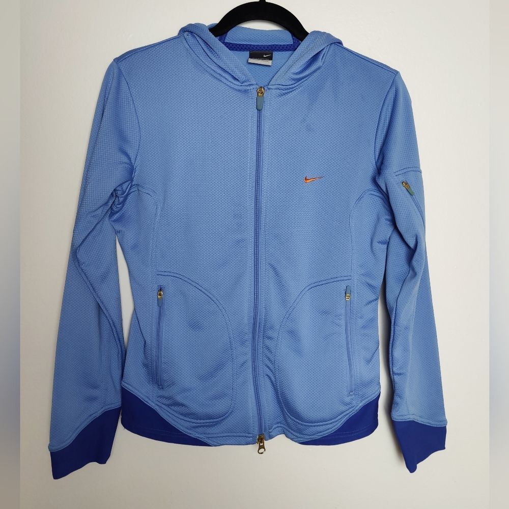 Nike Women's Sphere Dry Zip-Up Lightweight Track Jacket, Blue, Size XS